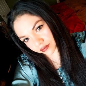 Meet your Posher, Liza